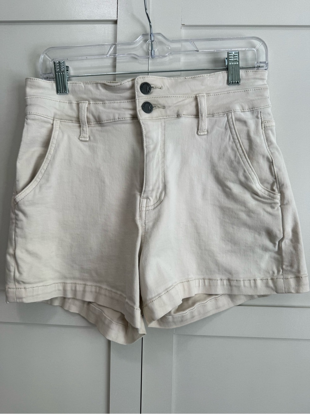 KUT from the Kloth Cream Shorts
